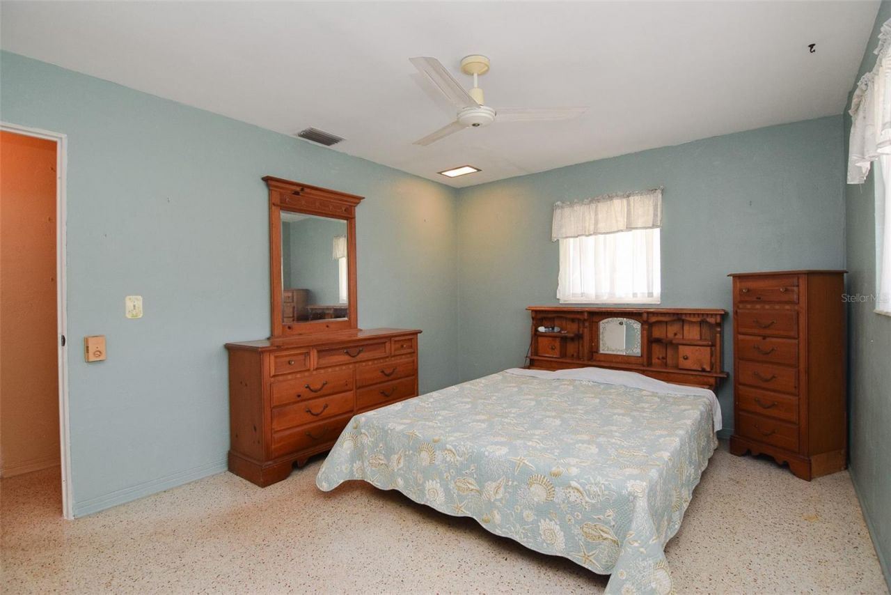 11319 70th Terrace, Seminole, FL 33772 Photo