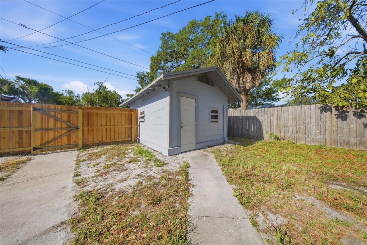 2010 30th Ave North Avenue N, Saint Petersburg, FL 33713 Photo
