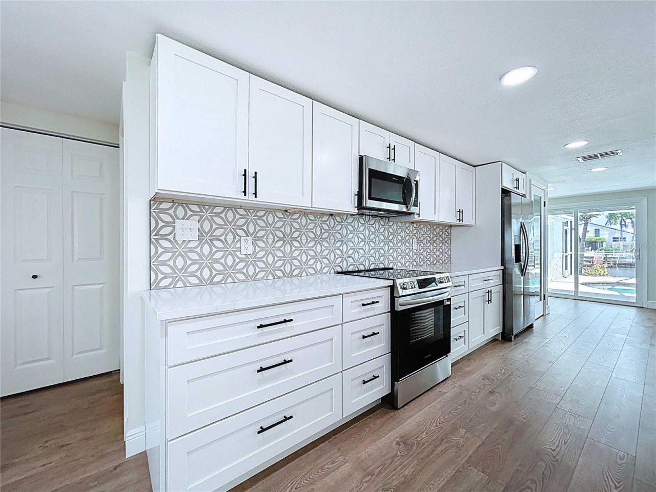 5040 Glenn Drive , New Port Richey, FL 34652 Photo