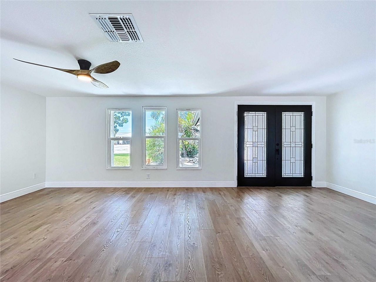 5040 Glenn Drive , New Port Richey, FL 34652 Photo