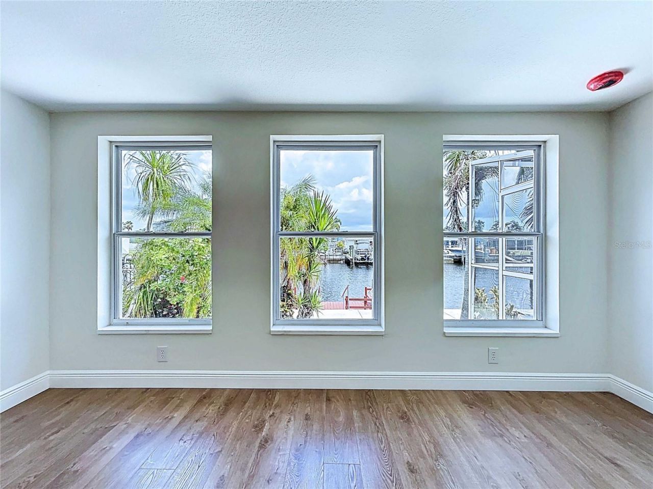 5040 Glenn Drive , New Port Richey, FL 34652 Photo