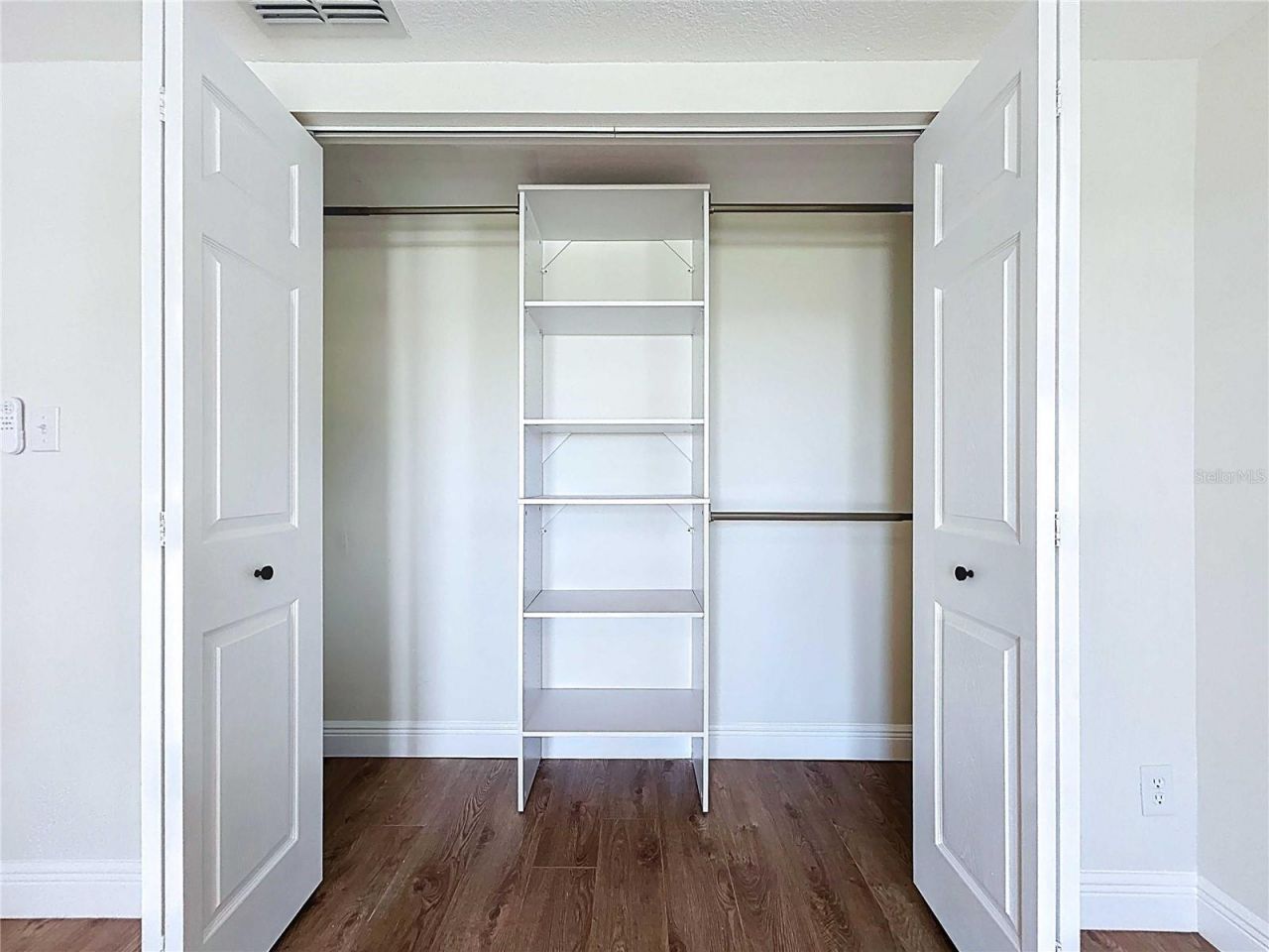 5040 Glenn Drive , New Port Richey, FL 34652 Photo