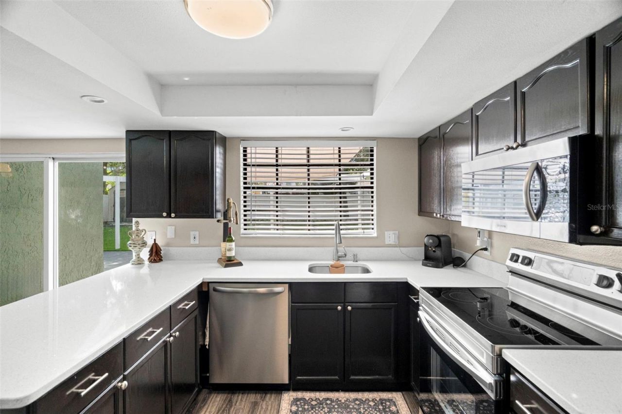 539 Emberwood Drive, Brandon, FL 33511 Photo