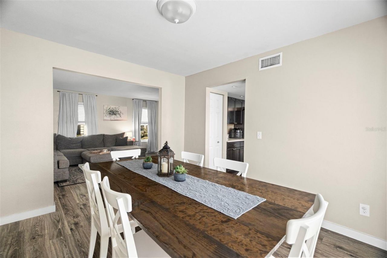 539 Emberwood Drive, Brandon, FL 33511 Photo