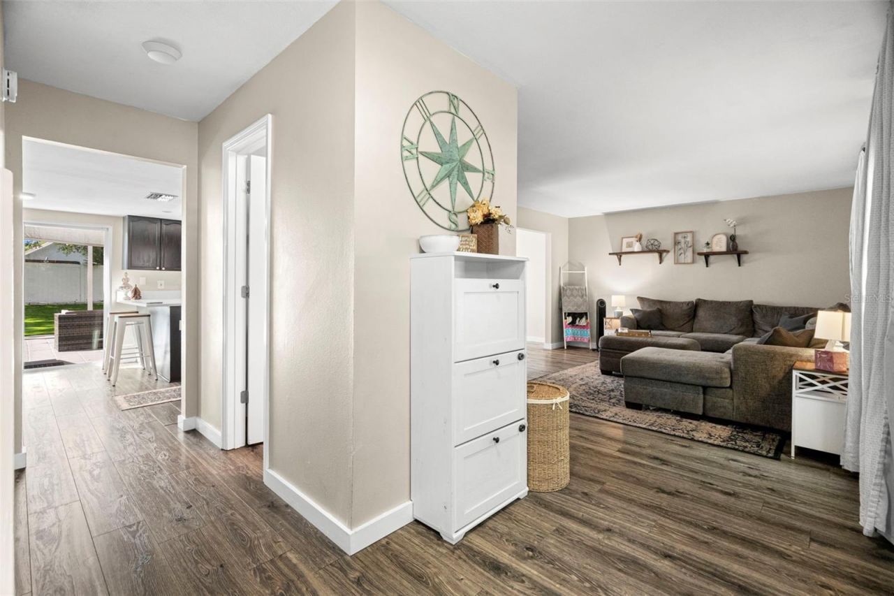 539 Emberwood Drive, Brandon, FL 33511 Photo