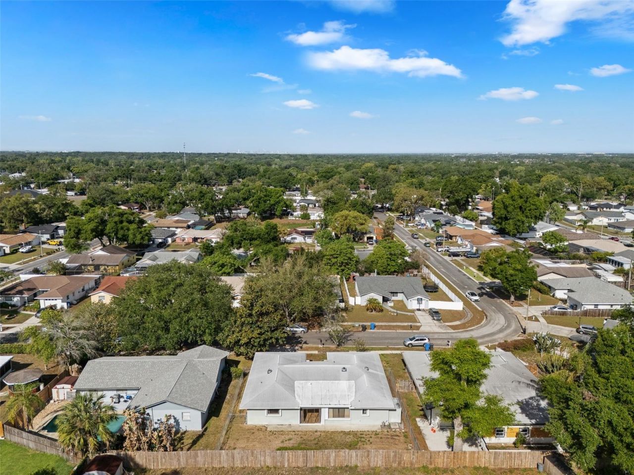 140 Valley Circle, Brandon, FL 33510 Photo