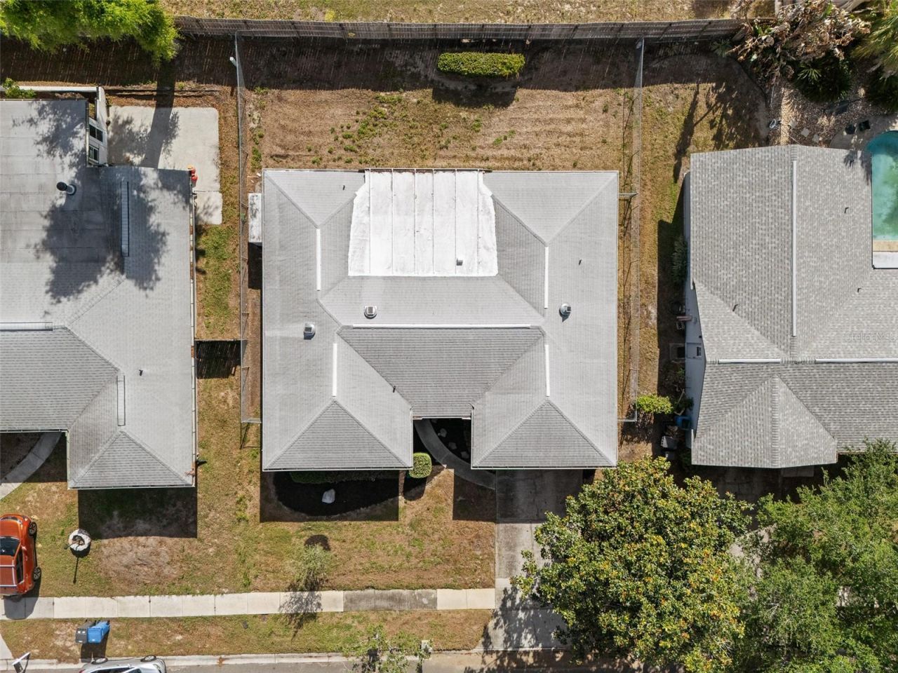 140 Valley Circle, Brandon, FL 33510 Photo