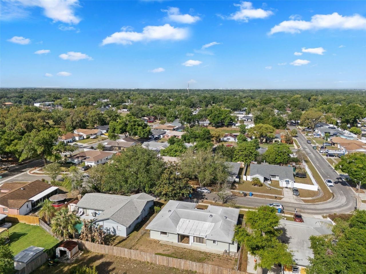 140 Valley Circle, Brandon, FL 33510 Photo