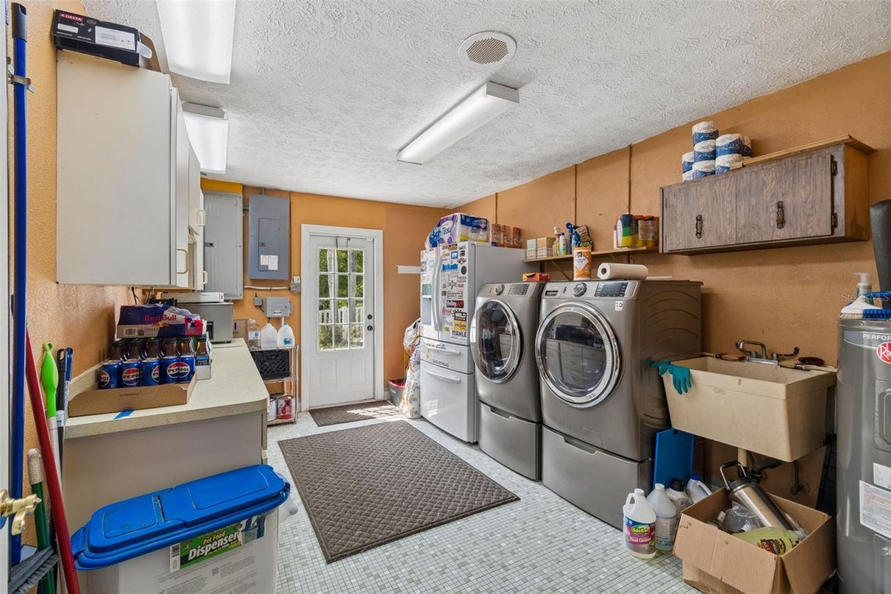 7871 Sycamore Drive, New Port Richey, FL 34654 Photo