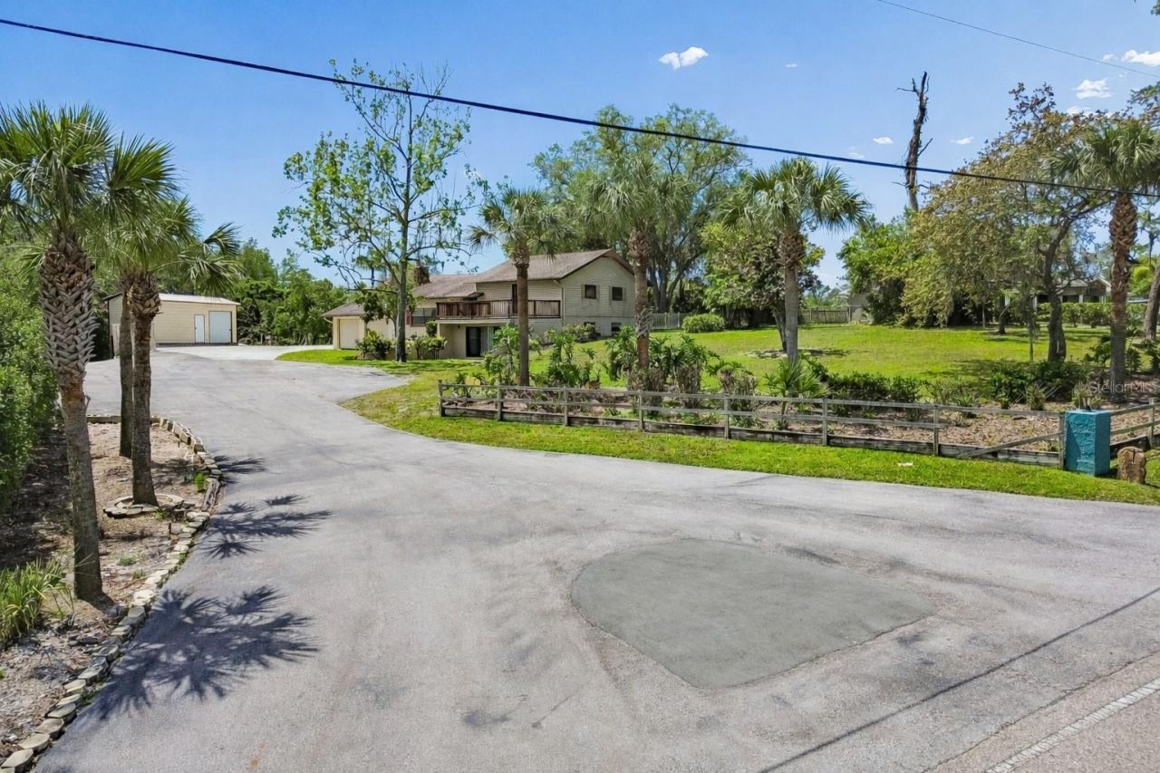 7871 Sycamore Drive, New Port Richey, FL 34654 Photo
