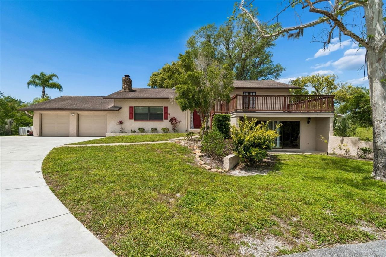 7871 Sycamore Drive, New Port Richey, FL 34654 Photo