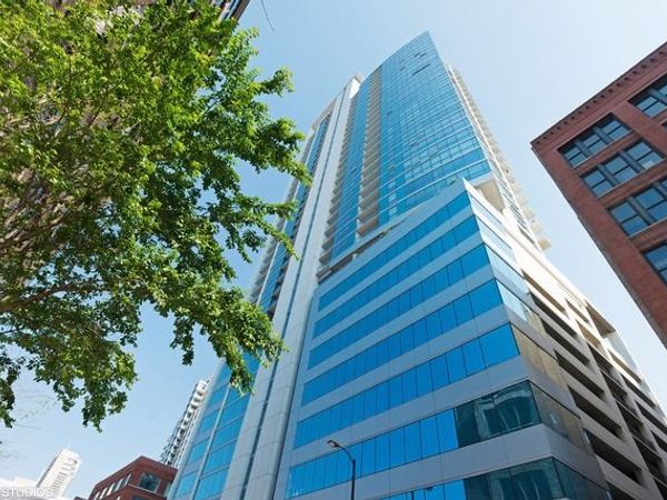 303 W OHIO Street , Unit 3703, Chicago, IL 60654