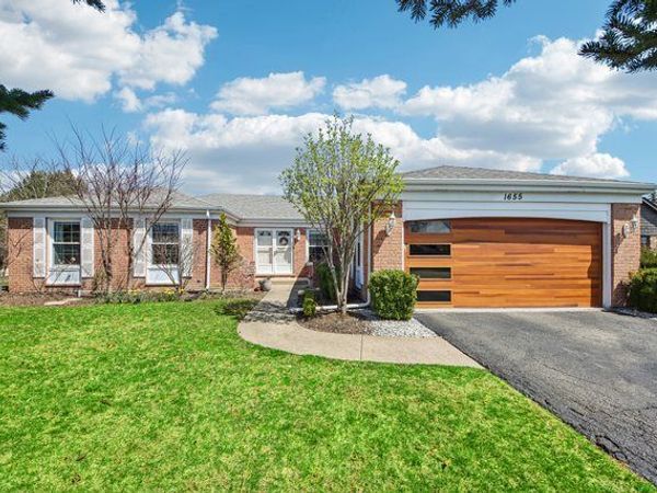1655 Marie Lane, Glenview, IL 60025