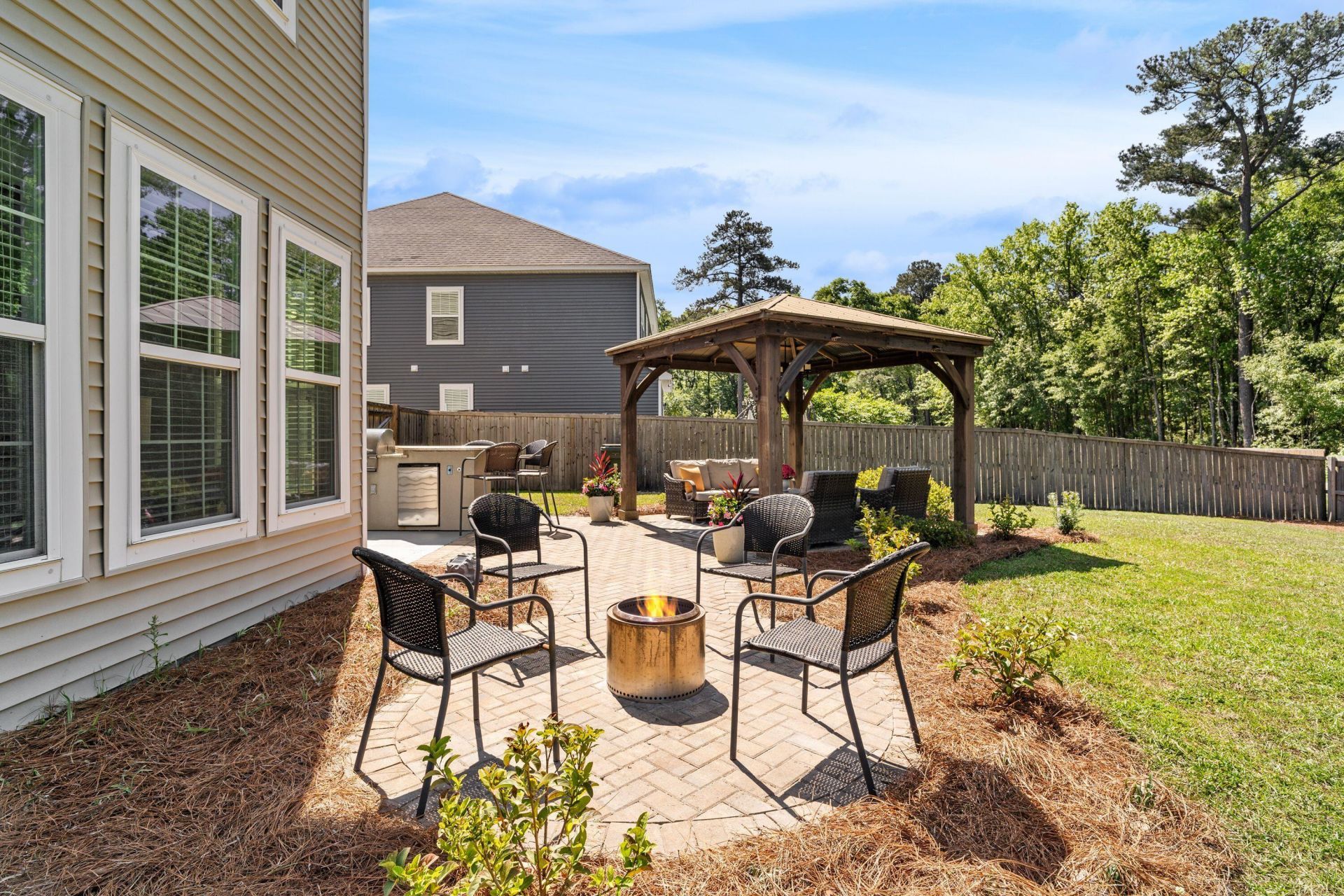 1652 Fishbone Drive Photo 13