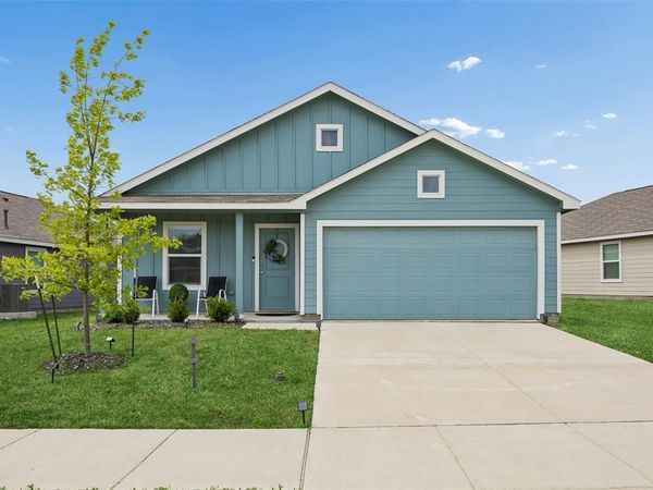 1784 Courage Creek, Crandall, TX 75114