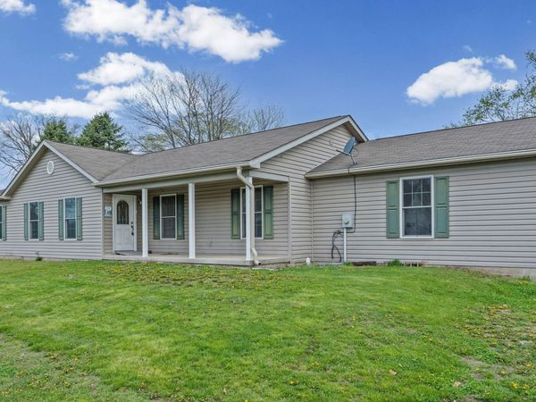 107 W 4th Street, Reynolds, IN 47980