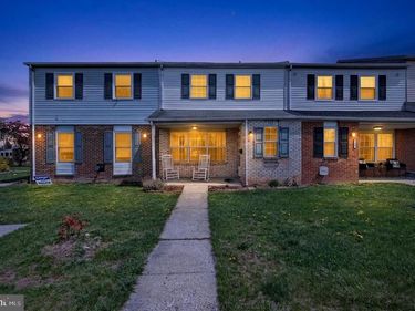 112 WASHINGTON COURT, QUAKERTOWN, PA 18951