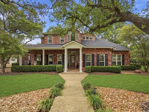 29253 Seabiscuit Drive, Fair Oaks Ranch, TX 78015