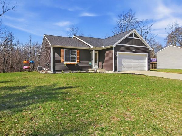 15371 Buck Hollow Drive, Gowen, MI 49326