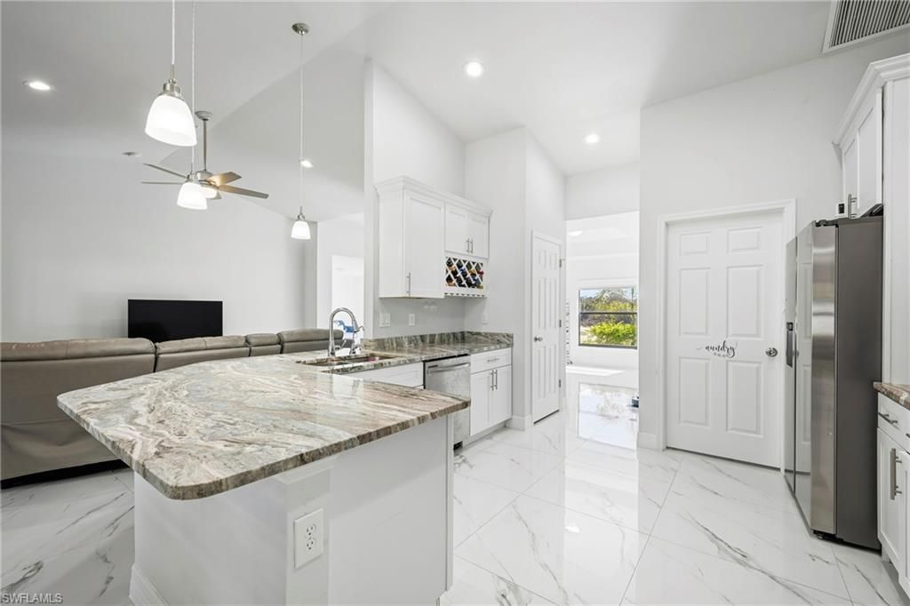 3914 39th St Sw, Lehigh Acres, FL 33976 Photo