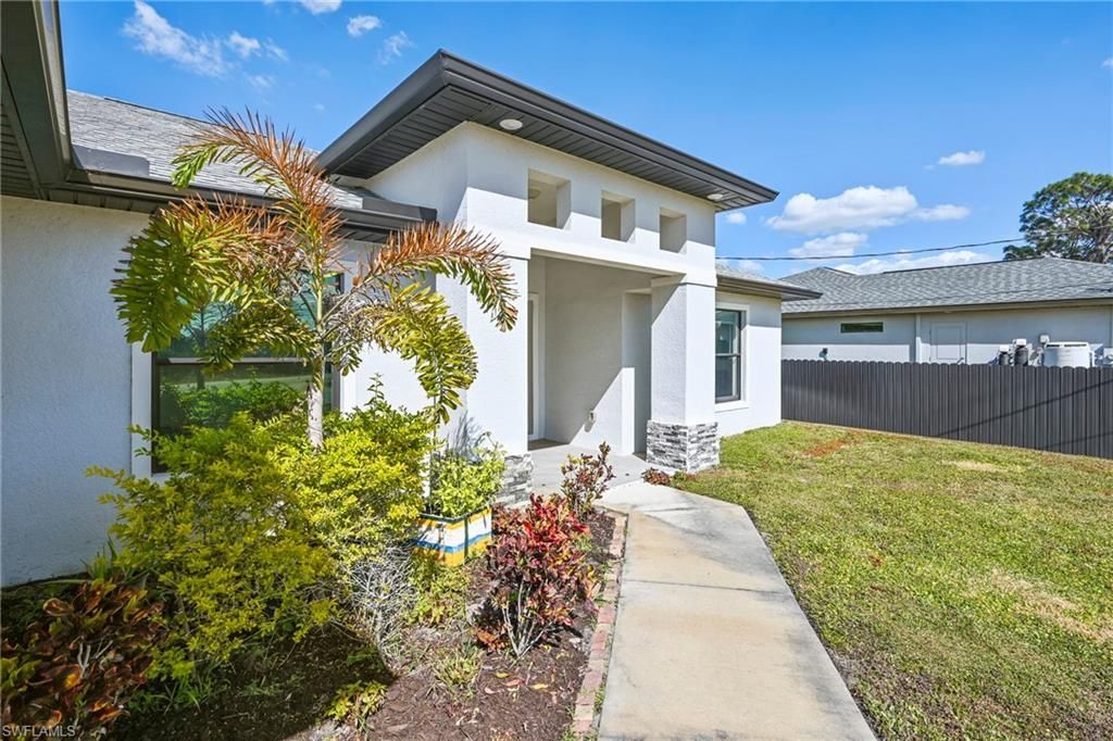 3914 39th St Sw, Lehigh Acres, FL 33976 Photo