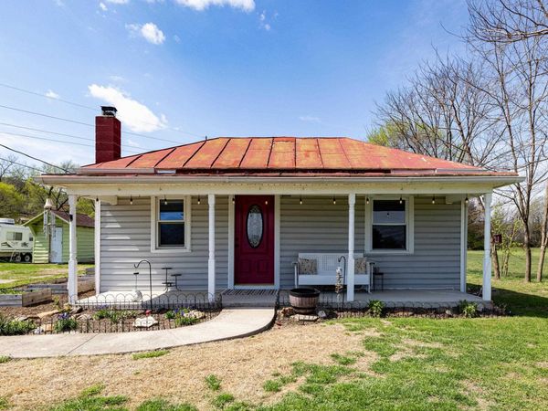 296 KEYSTONE RD, STANLEY, VA 22851