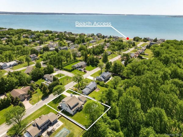 700 Gin Lane, Southold, NY 11971