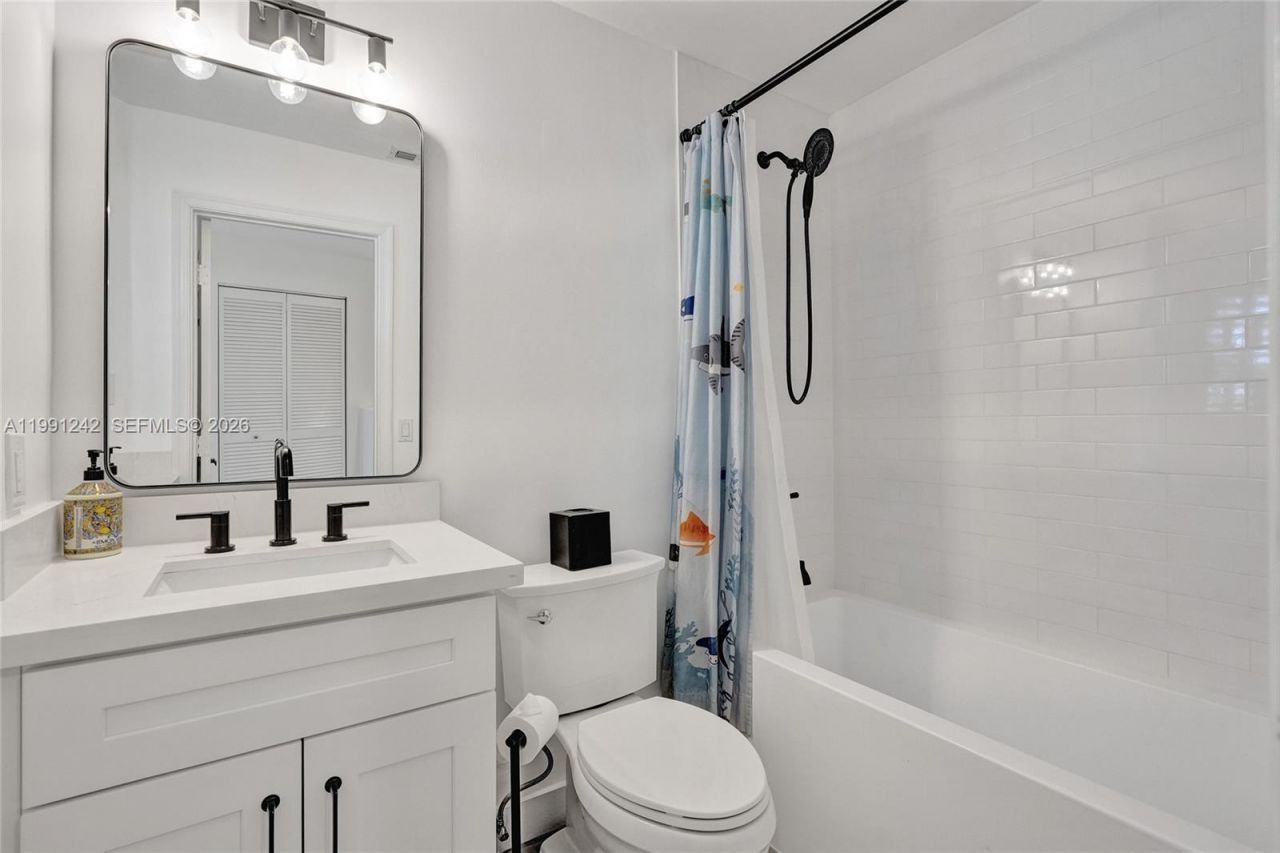 1062 SW 158th Ave, Pembroke Pines, FL 33027 Photo