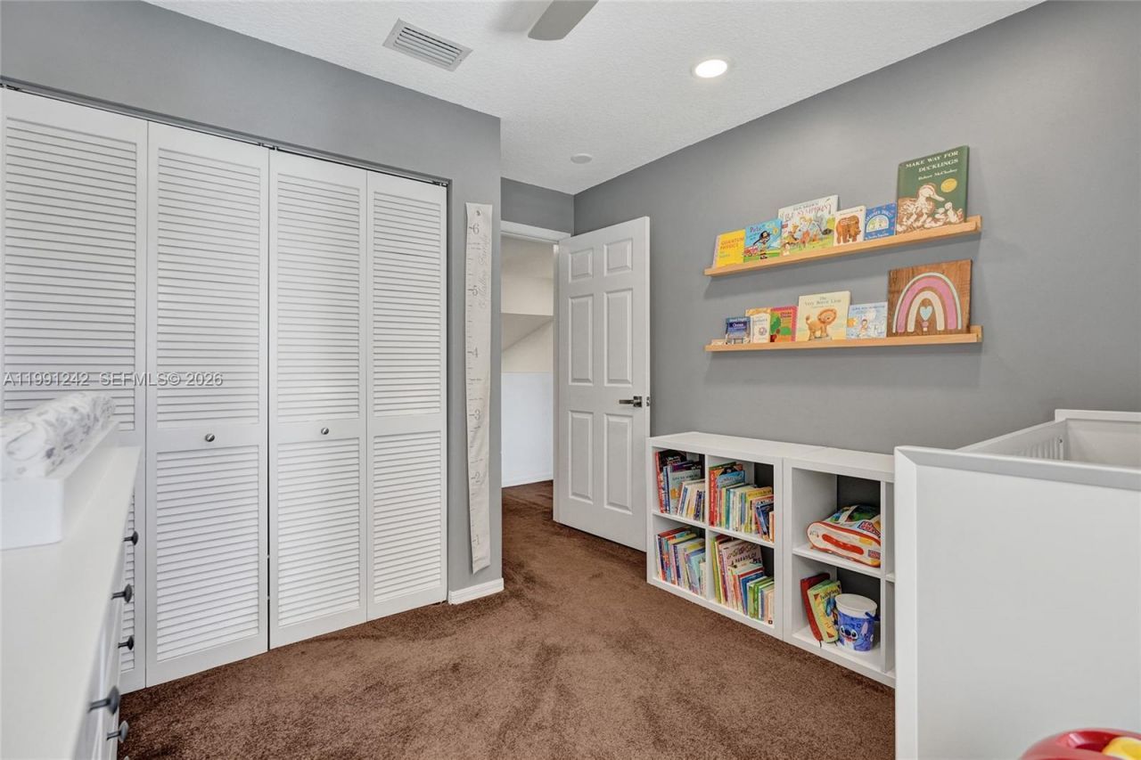 1062 SW 158th Ave, Pembroke Pines, FL 33027 Photo