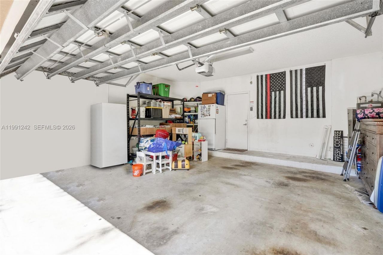 1062 SW 158th Ave, Pembroke Pines, FL 33027 Photo