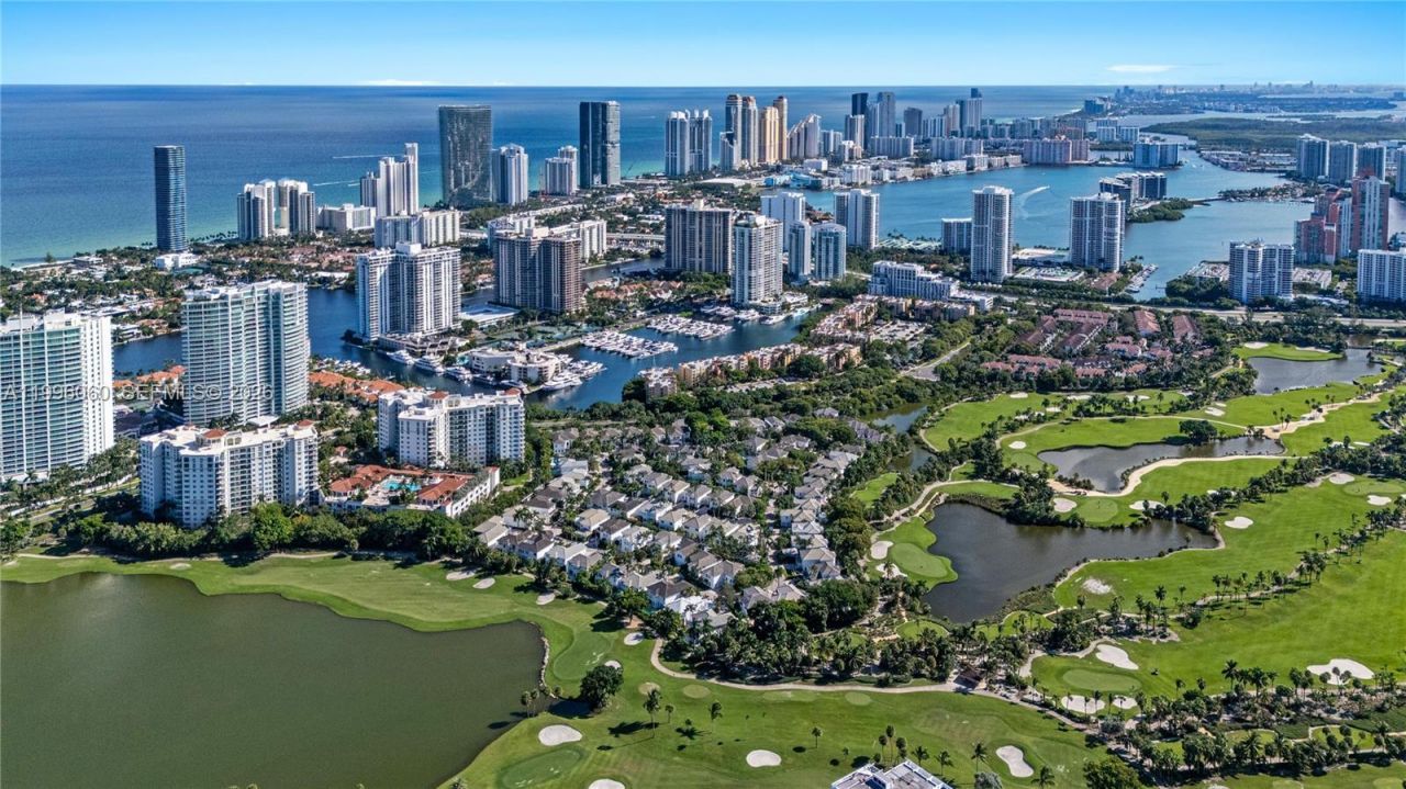 3703 NE 199th St , Aventura, FL 33180 Photo