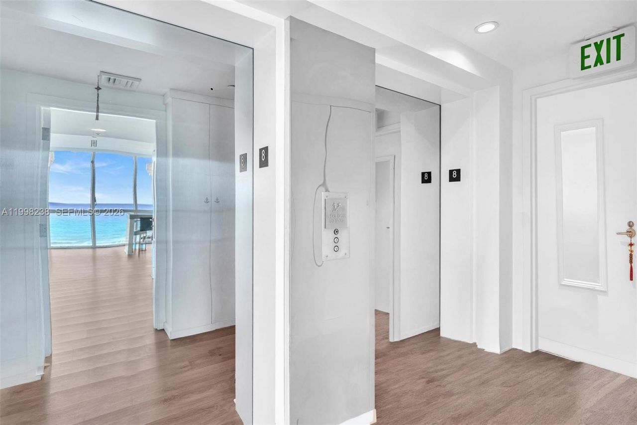 3801 Collins Ave, Unit 806, Miami Beach, FL 33140 Photo