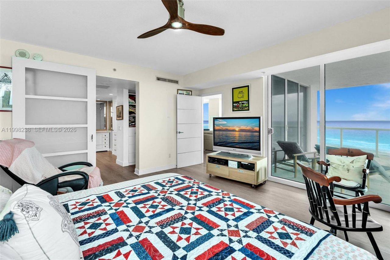 3801 Collins Ave, Unit 806, Miami Beach, FL 33140 Photo