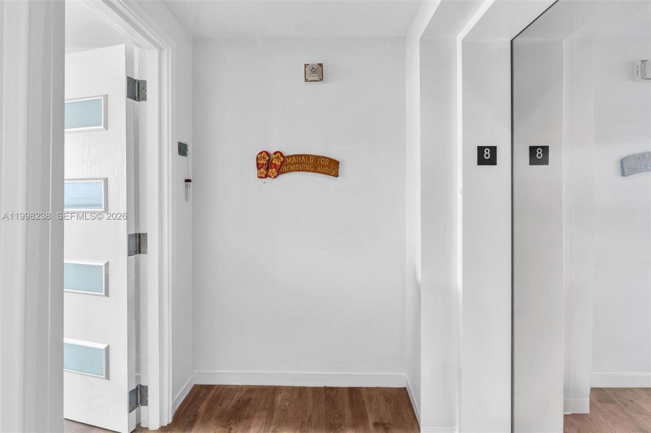 3801 Collins Ave, Unit 806, Miami Beach, FL 33140 Photo