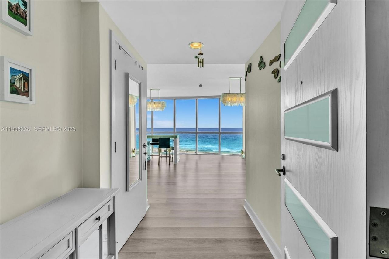 3801 Collins Ave, Unit 806, Miami Beach, FL 33140 Photo