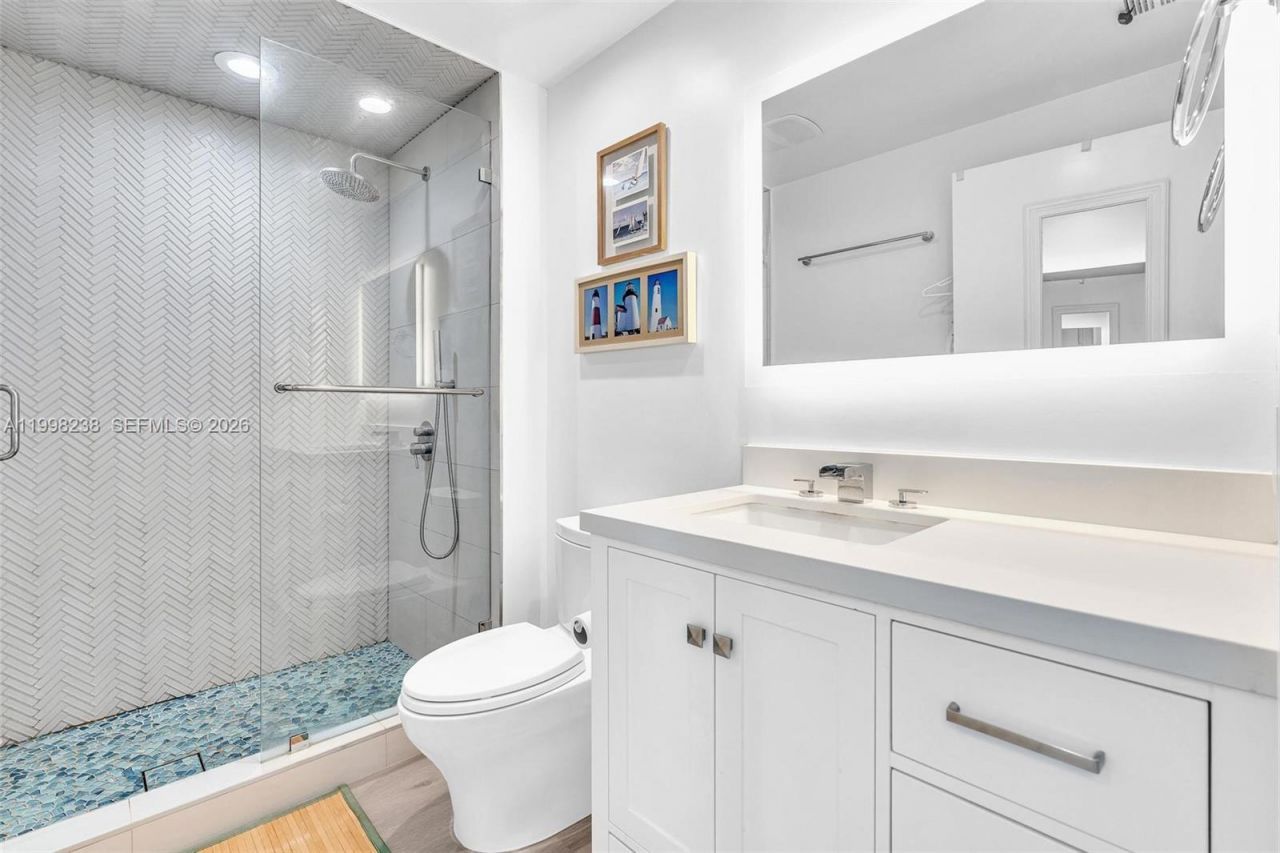 3801 Collins Ave, Unit 806, Miami Beach, FL 33140 Photo