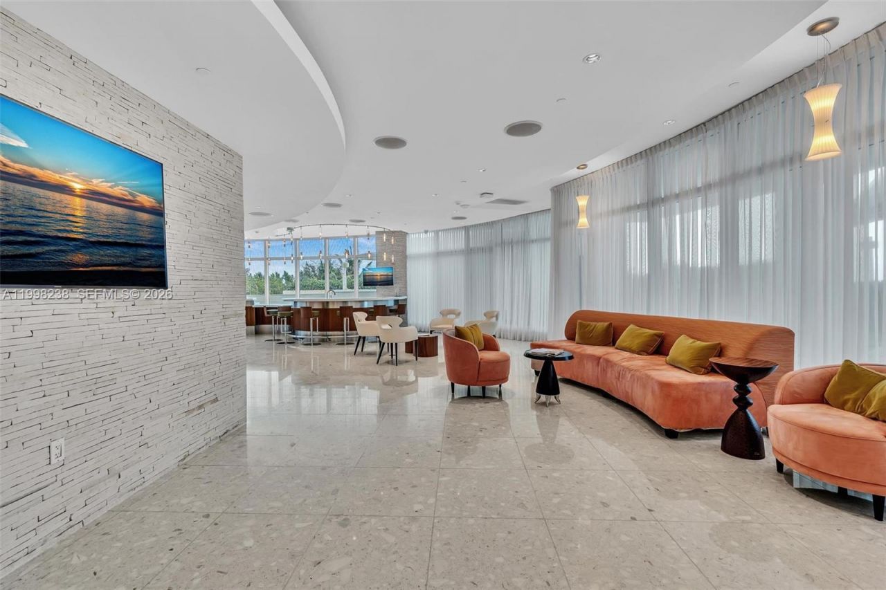 3801 Collins Ave, Unit 806, Miami Beach, FL 33140 Photo