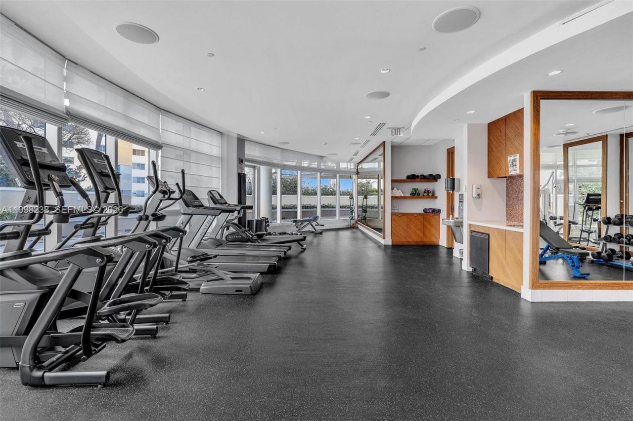 3801 Collins Ave, Unit 806, Miami Beach, FL 33140 Photo