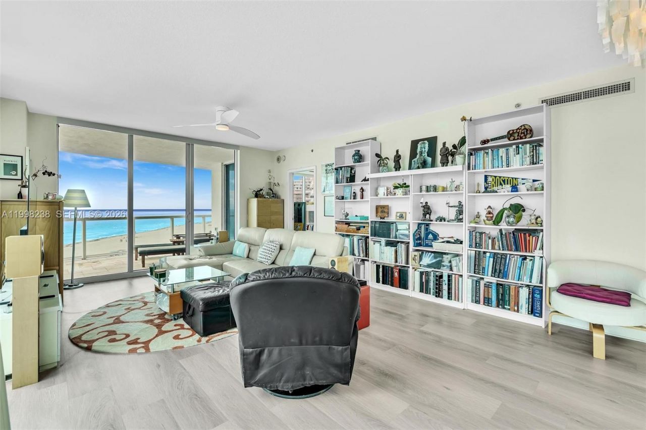 3801 Collins Ave, Unit 806, Miami Beach, FL 33140 Photo