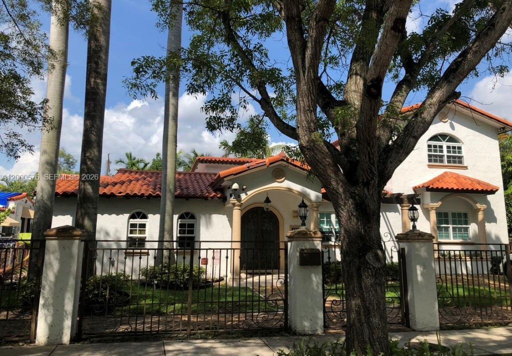 428 SW 28th Rd, Miami, FL 33129 Photo