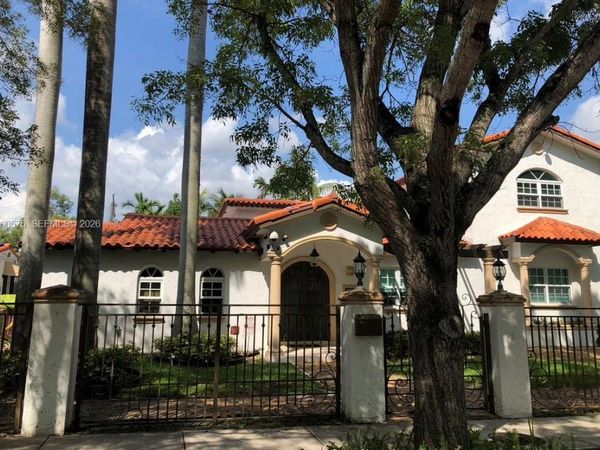 428 SW 28th Rd, Miami, FL 33129