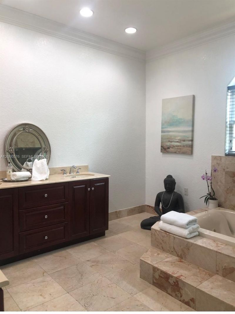 428 SW 28th Rd, Miami, FL 33129 Photo