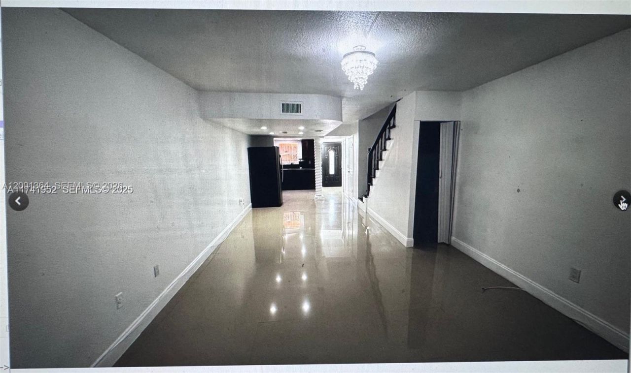 4372 W 11th Ln, Unit 30, Hialeah, FL 33012 Photo