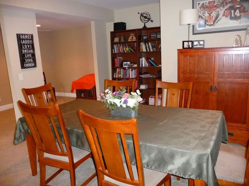 7001 Aspen Point Court, Unit 27A, Green Township, OH 45247 Photo 18