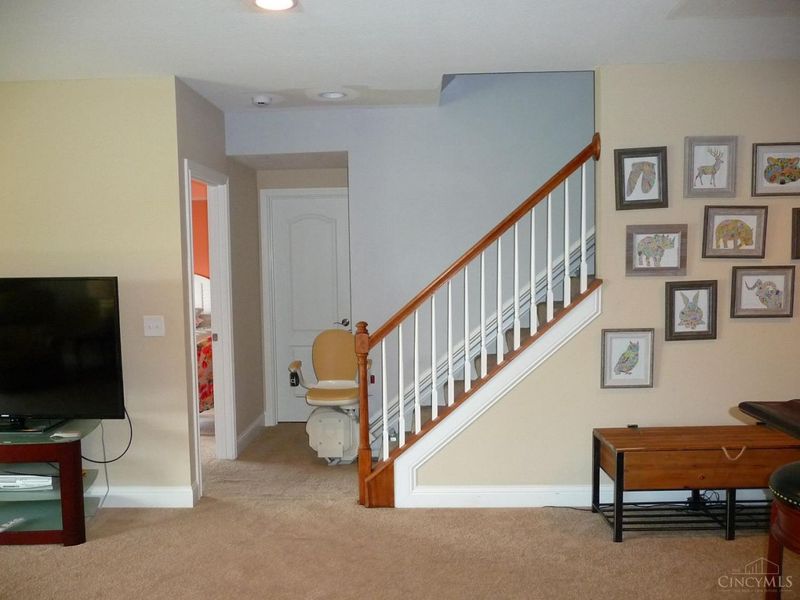 7001 Aspen Point Court, Unit 27A, Green Township, OH 45247 Photo 21