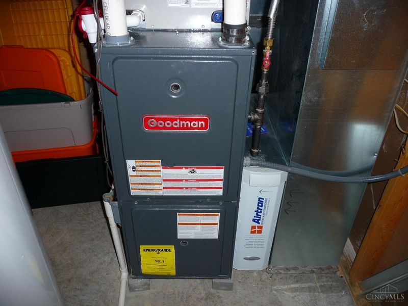 7001 Aspen Point Court, Unit 27A, Green Township, OH 45247 Photo 32