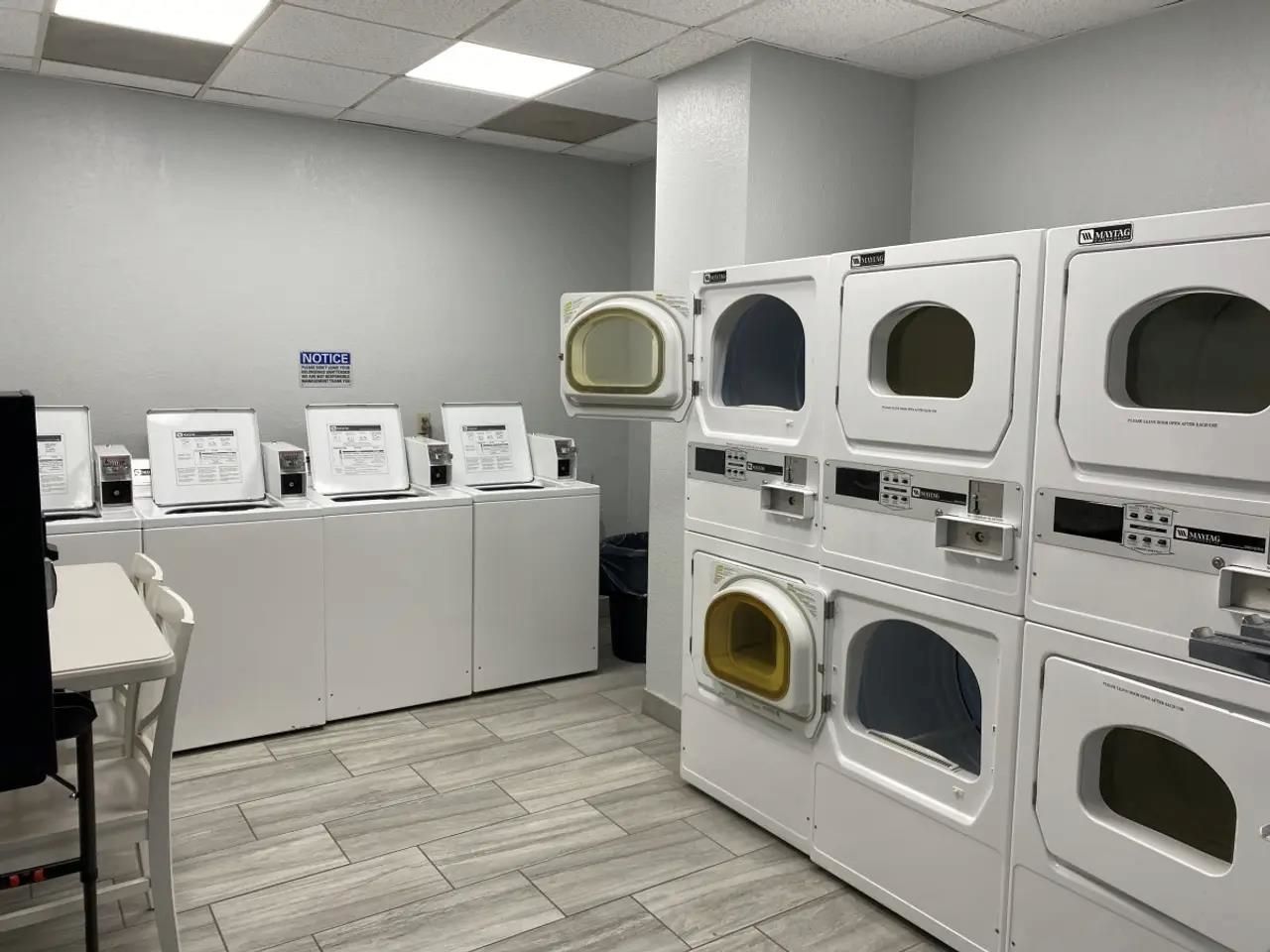 2001 Ocean Blvd. S Photo 39