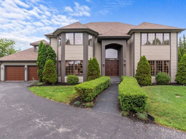 403 Lakewood Ct, Kohler, WI 53044