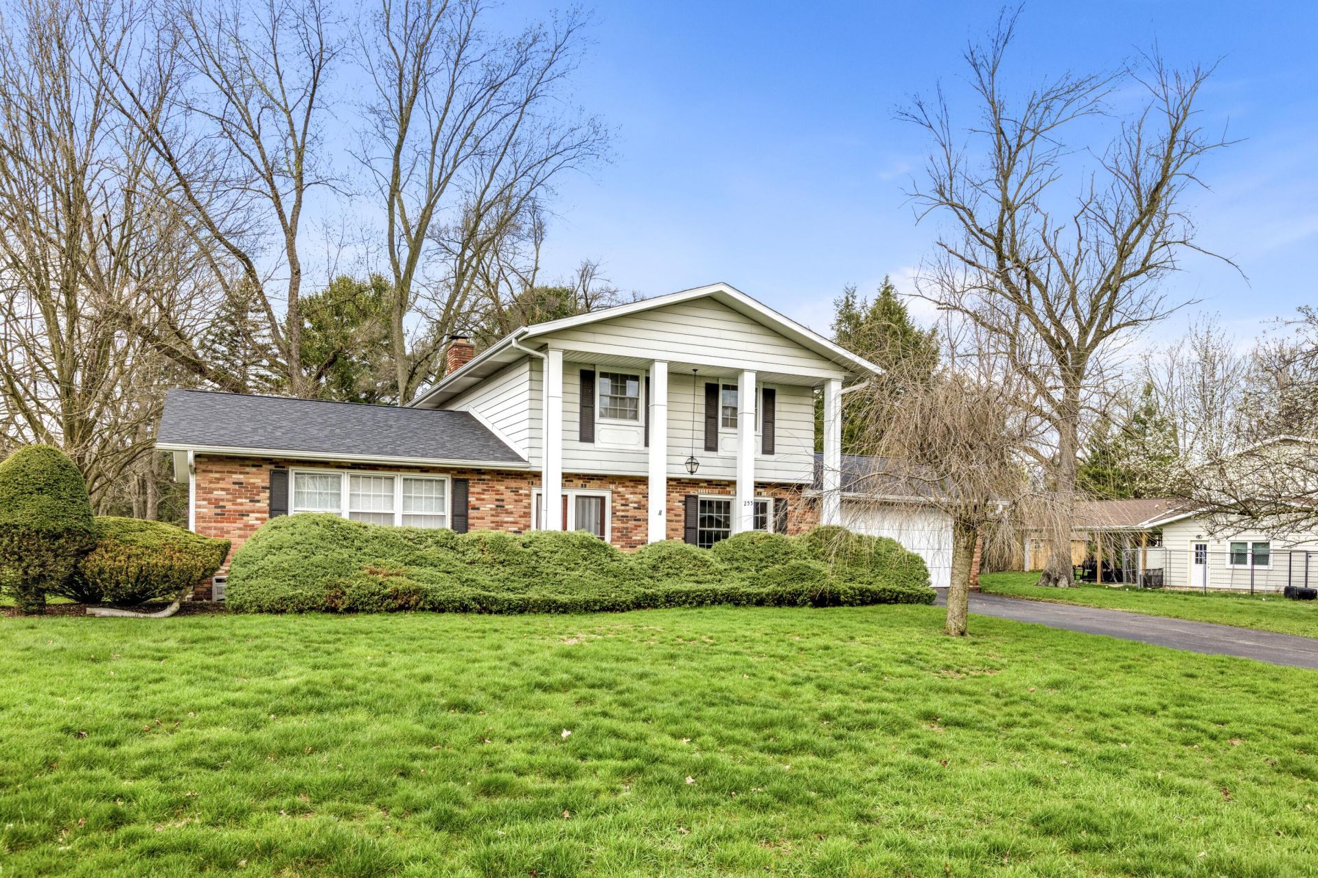 255 Watkins Lane, Battle Creek, MI 49015 Main Photo