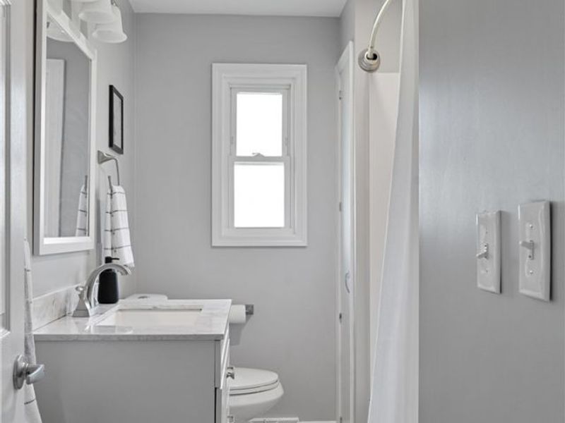 8345 Schubert Avenue N, Alliance, OH 44601 Photo 12